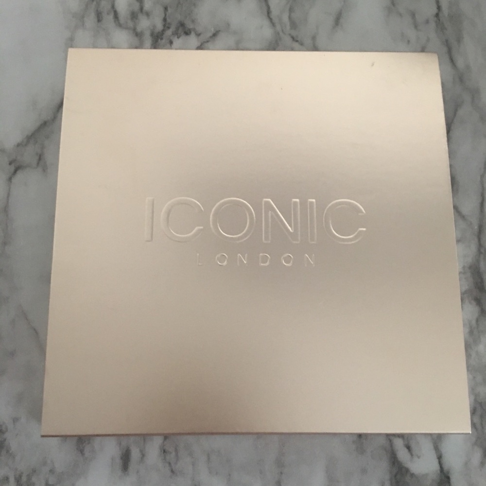 Iconic London pallet